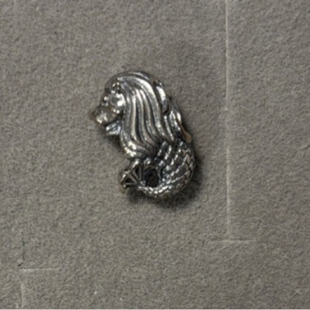 Singapore Exclusive Merlion Charm fits Pandora